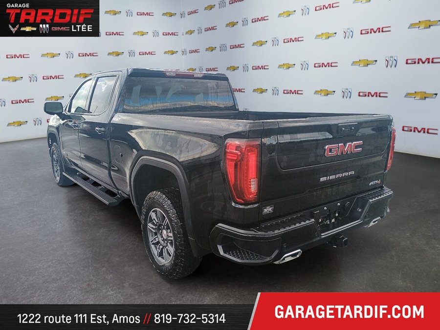 GMC SIERRA 1500 4WD CREW CAB PICKUP AT4 2025