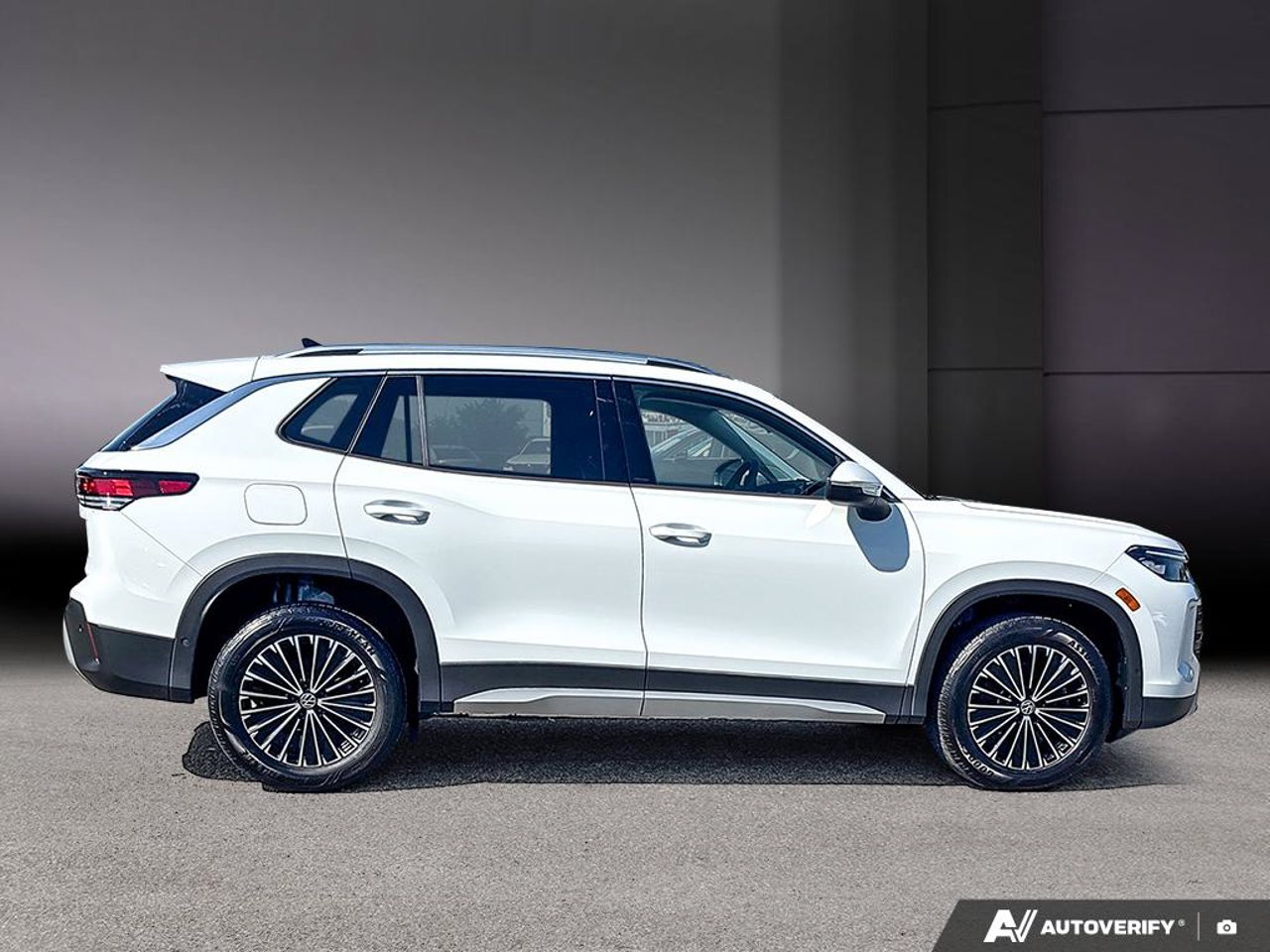 Volkswagen Tiguan 3VVER7RM9TM009437 2026 Blanc Mirabel - photo #5