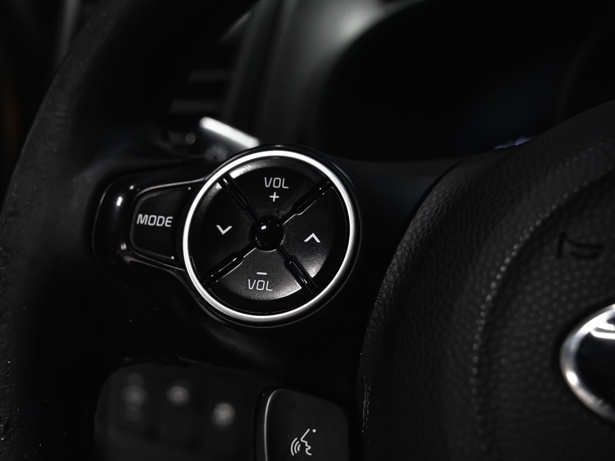 2018 Kia Soul Green Montreal - photo #11