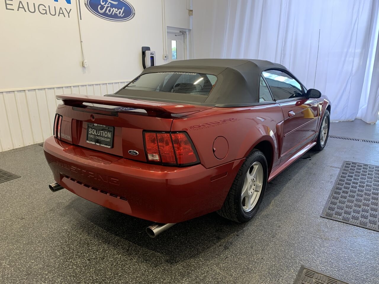 Ford Mustang CONVERTIBLE CONVERTIBLE, 3.9L , AUTOMATIQUE 2004 Rouge Châteauguay - photo #5