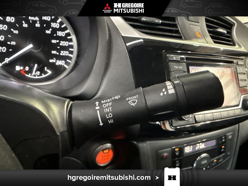 2018 Nissan Sentra Black Saint-Eustache - photo #22