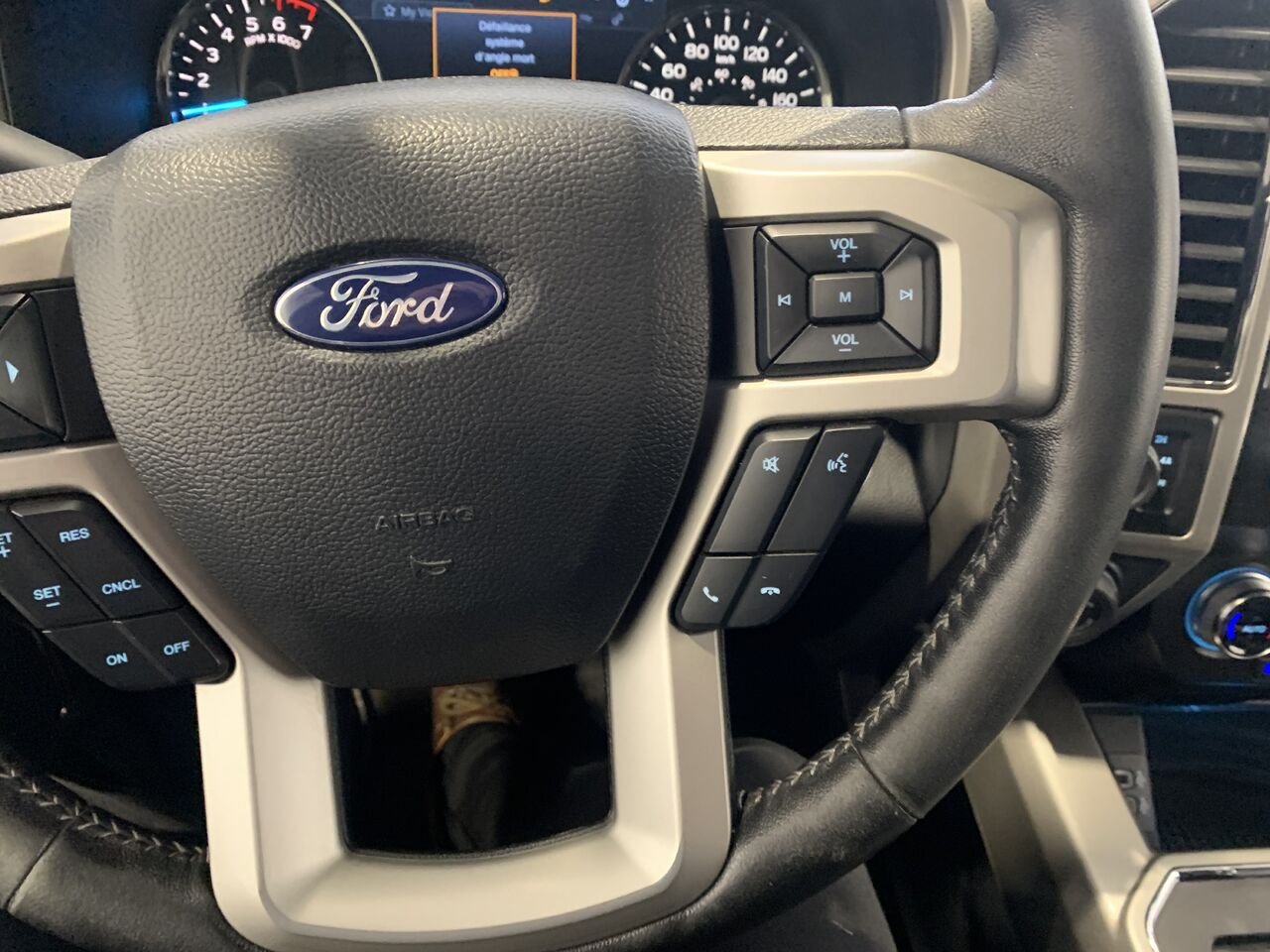 2019 Ford F-150 White Châteauguay - photo #37