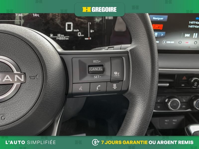 2025 Nissan Kicks Grey Laval - photo #16