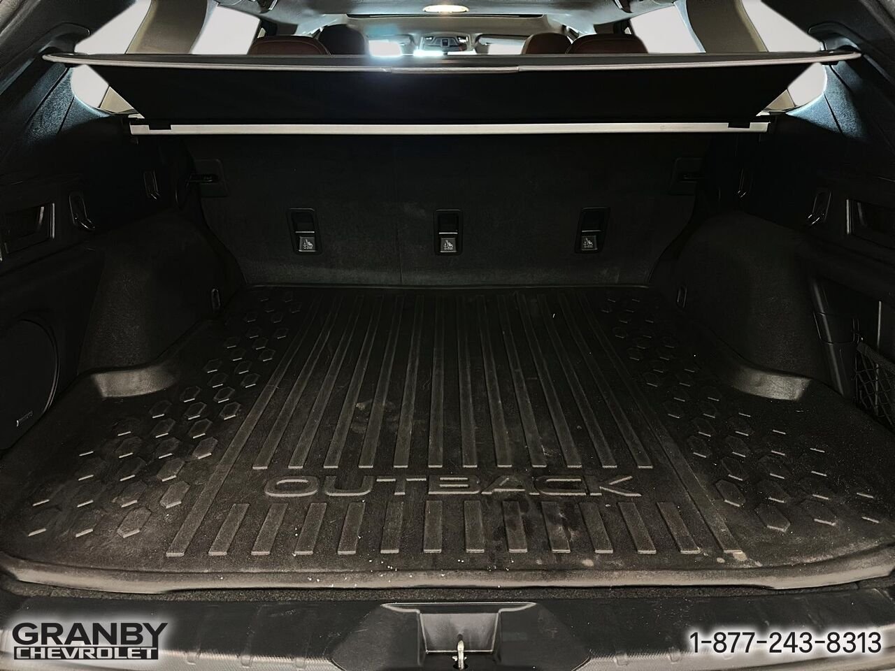 2021 Subaru Outback Premier XT | 25-0914A White Granby - photo #8