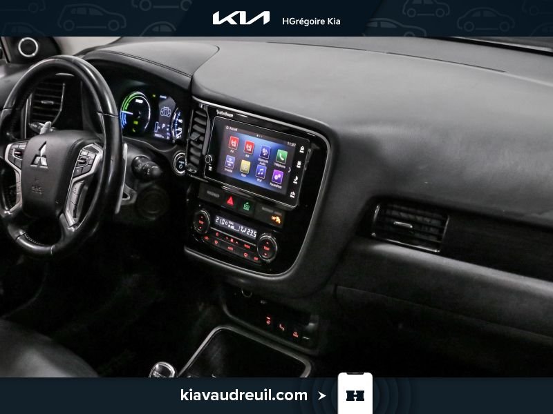 Mitsubishi Outlander PHEV 2018 Gris Laval - photo #25