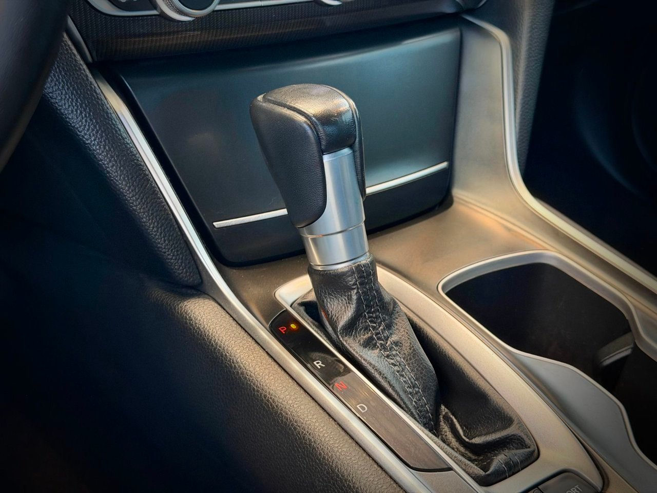 2019 Honda Accord Sedan Red Notre-Dame-des-Prairies - photo #23