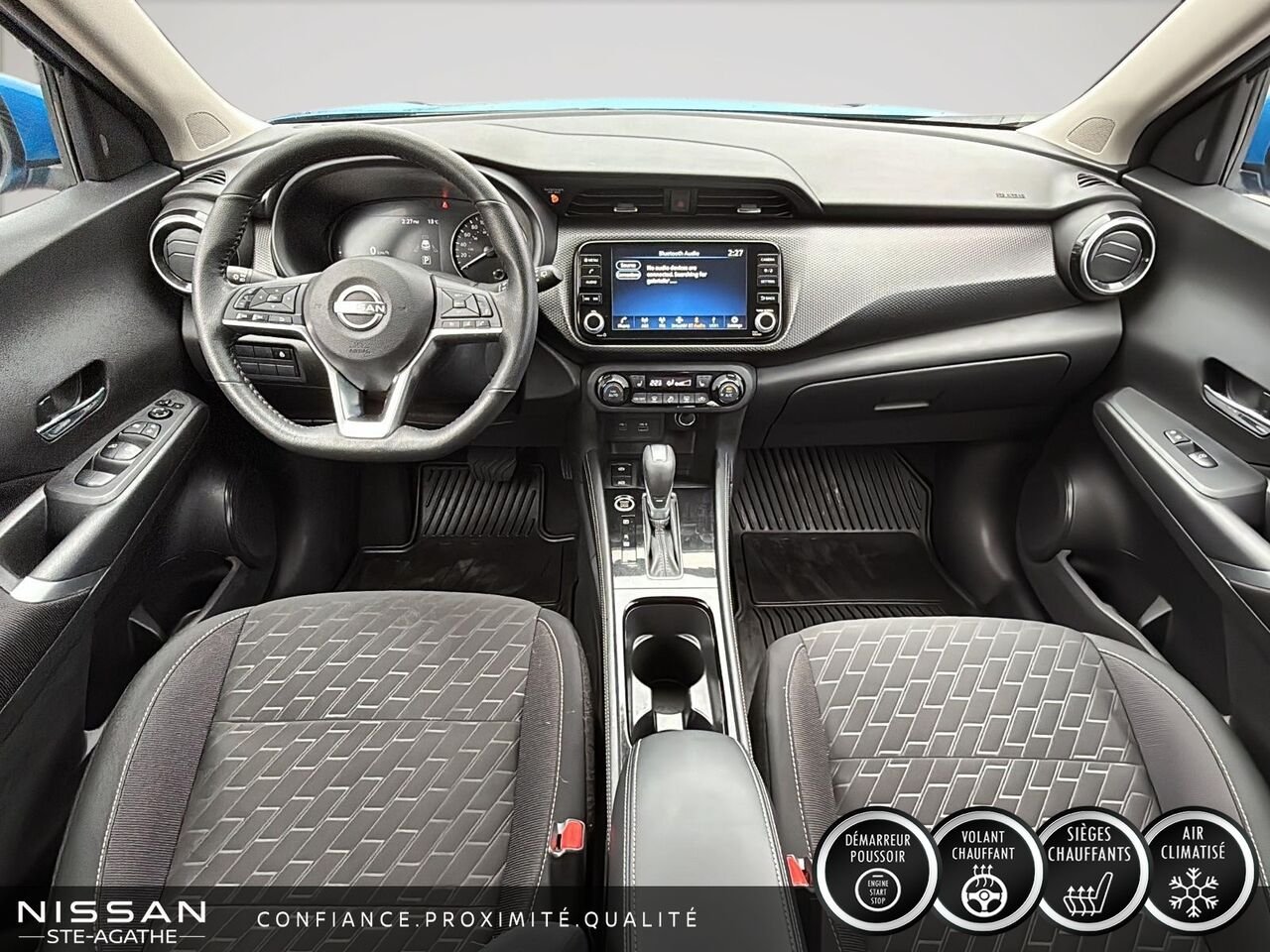 Nissan Kicks Play SV | 1 PROPRIÉTAIRE | JAMAIS ACCIDENTÉ | BANCS CHAUFFANTS | VOLANT CHAUFFANT 2025 Bleu Sainte-Agathe-des-Monts - photo #9
