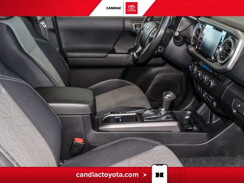2022 Toyota Tacoma Black Laval - photo #14