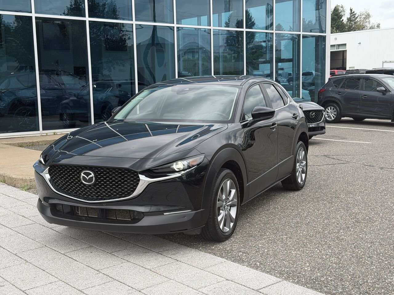 2022 Mazda CX-30 Black Ste-Marie - photo #2