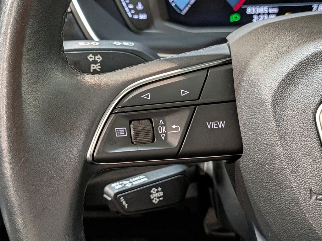 2021 Audi Q3 Progressiv 45 TFSI quattro Black Val-David - photo #14