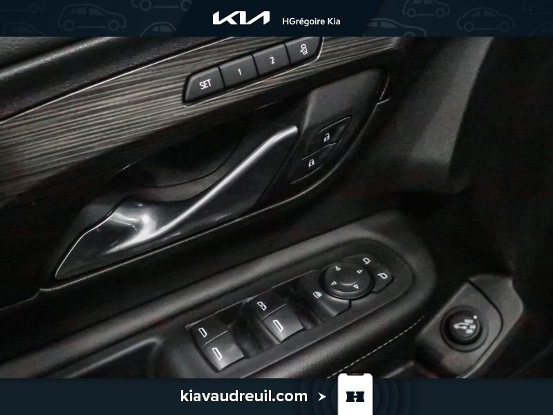 2022 GMC Terrain Black Vaudreuil - photo #9