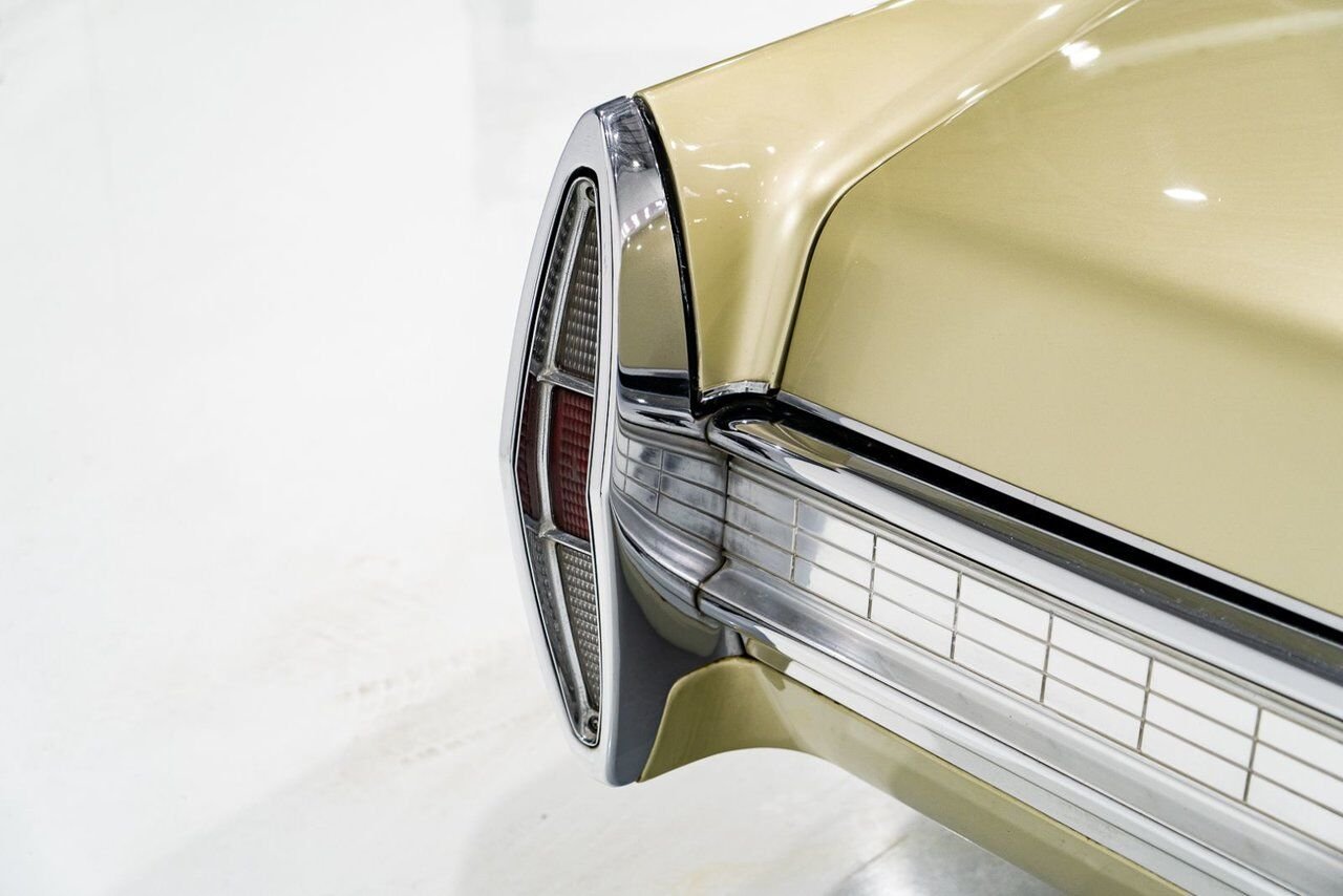 Cadillac DeVille Coupe *PRICE IN USD* Original California survivor factory A/C with only 36,992miles (59,532km) 1967 Or Montréal - photo #53
