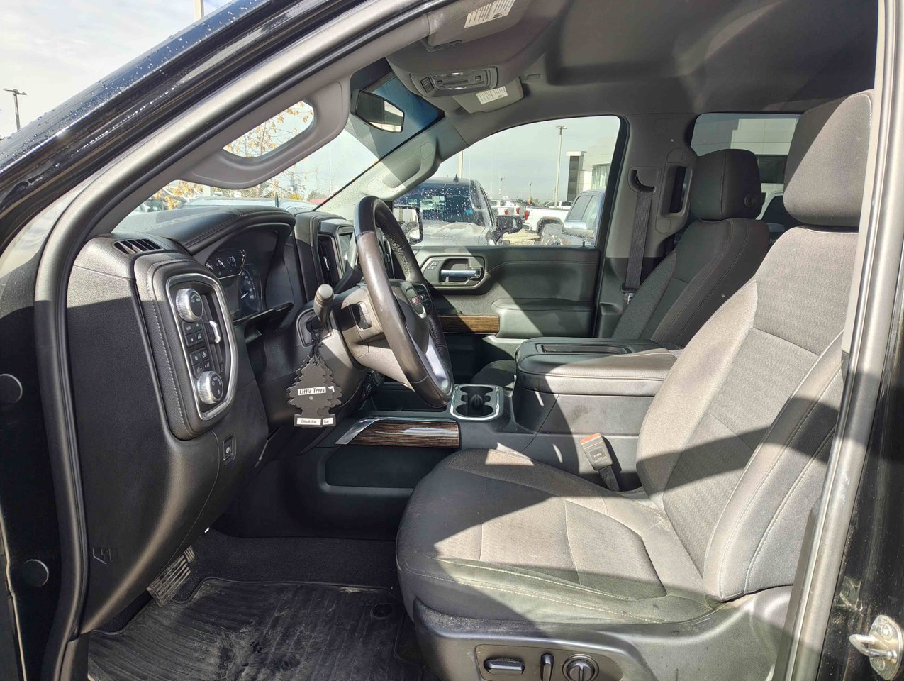 2020 GMC Sierra 1500 4WD Crew Cab 147 Elevation Black Sherwood Park - photo #7
