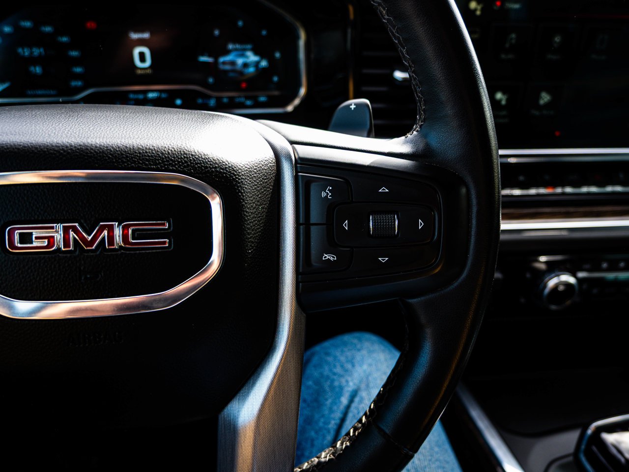 2024 GMC Sierra 1500 4WD Crew Cab 147 Elevation Black Sherwood Park - photo #23
