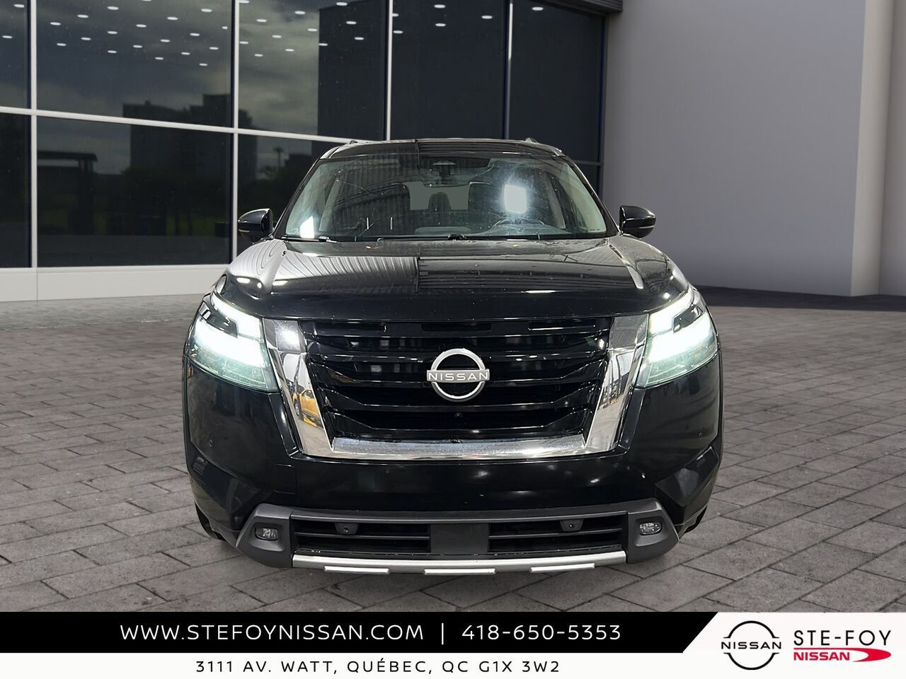 Black 2024 Nissan Pathfinder SUV / Crossover All-Wheel Drive Automatic