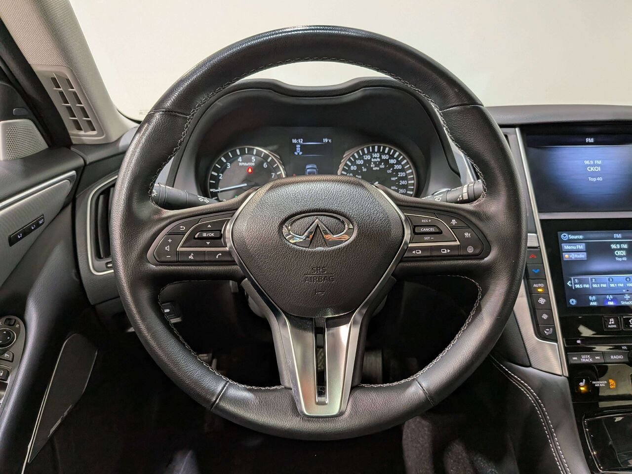 INFINITI Q50 2024 Gris Val-David - photo #12
