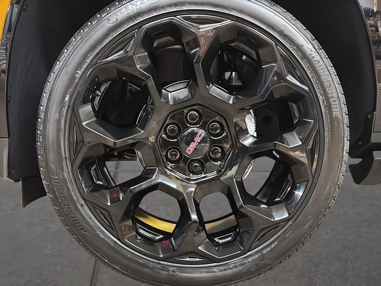 GMC Yukon DENALI ULTIMATE 4RM 2027 NOIR ONYX Saint-Hyacinthe - photo #6