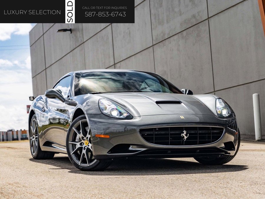 2011 Ferrari California 2011 Grey