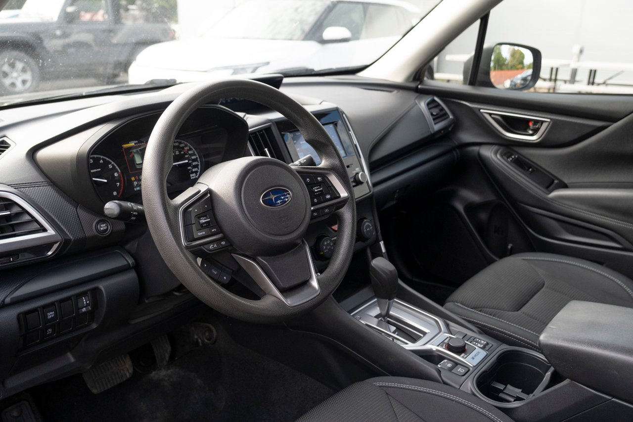 2022 Subaru Forester Black Gatineau - photo #8