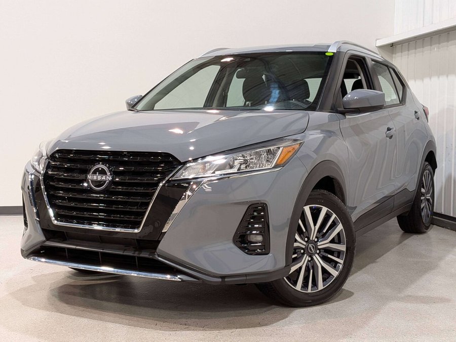 Nissan Kicks SV FWD 2024 Gris