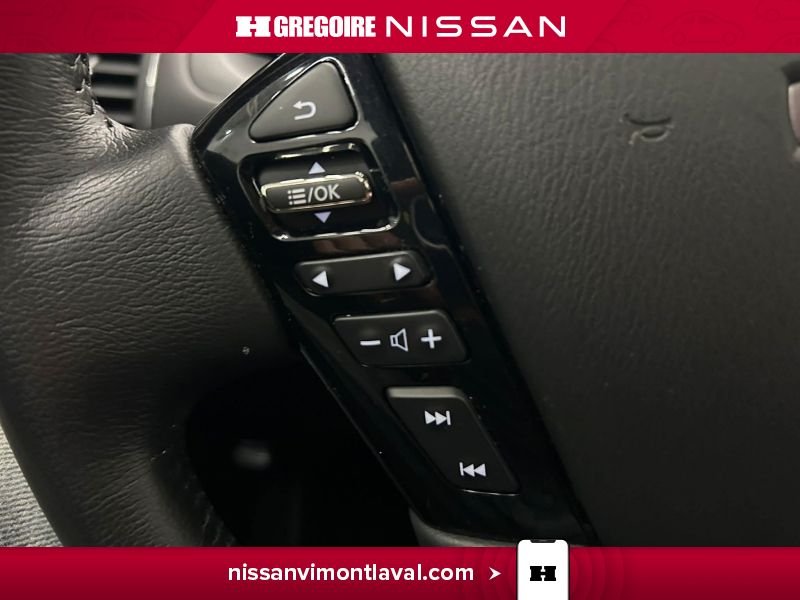 Nissan Armada 2023 Blanc Blainville - photo #22