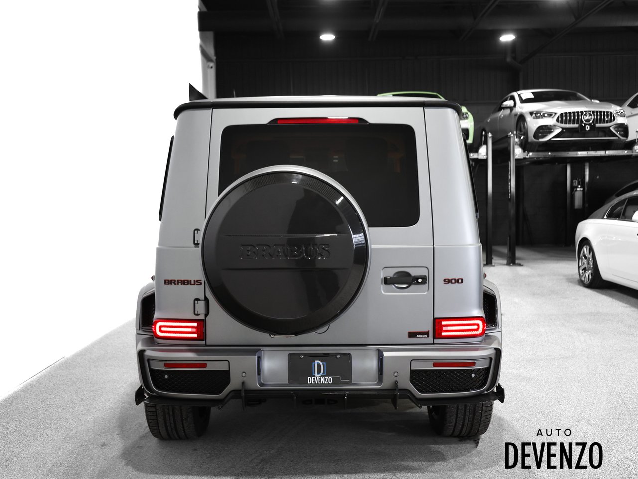 Mercedes-Benz G63 AMG 900 BRABUS & CUSTOM INTERIOR 2023 Argent Saint-Eustache - photo #4