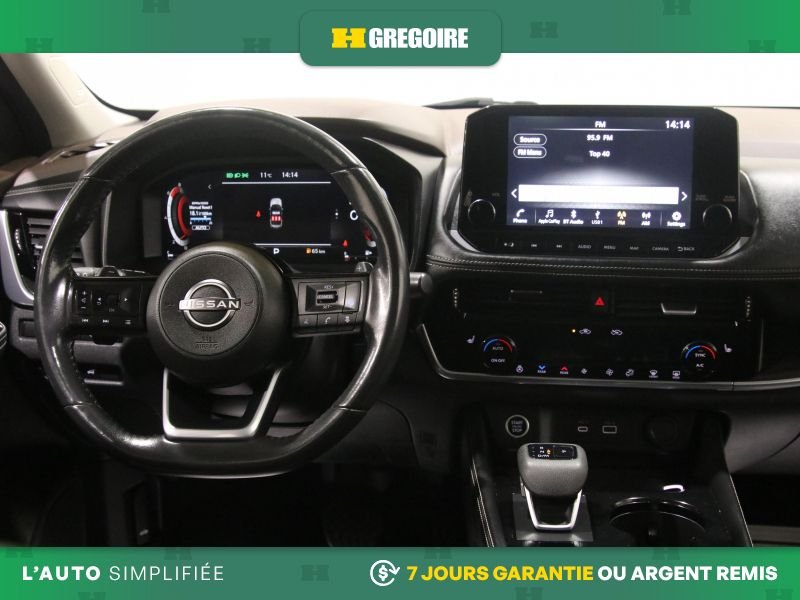 2023 Nissan Rogue Black Saint-Léonard - photo #18
