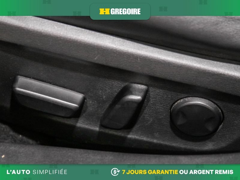 Mazda 3 728156 | GT AUTO AC CUIR TOIT MAGS CAM RECULE 2019 Gris Laval - photo #16