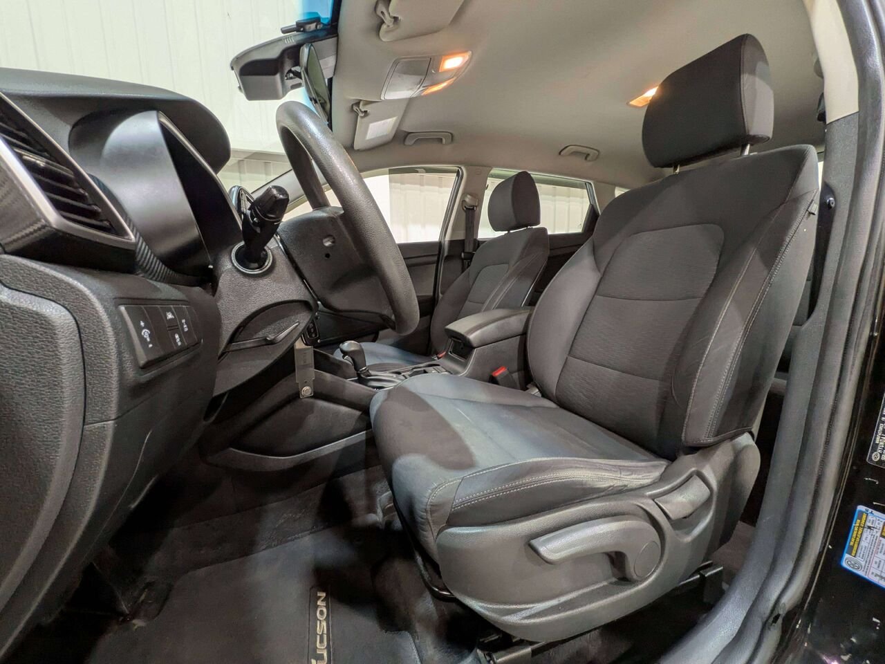2019 Hyundai Tucson Essential AWD w/Safety Package Black Val-David - photo #1