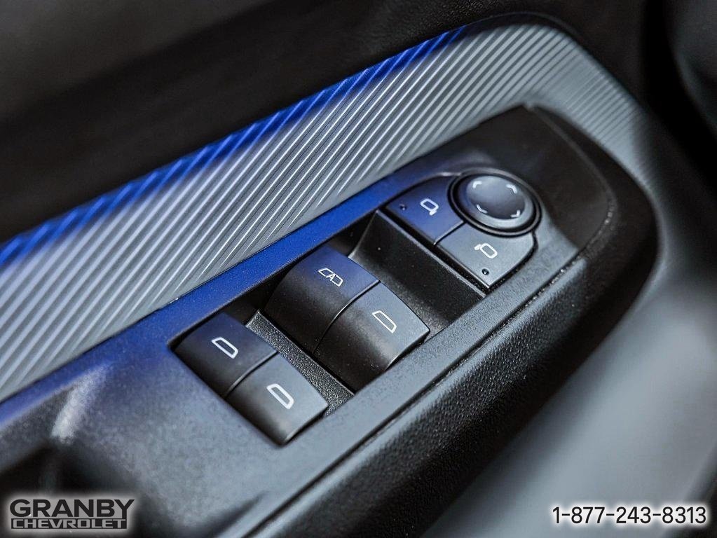 CHEVROLET Bolt BOLT EV RS (2RS) | E27-0192 2027 ORANGE HABANERO Granby - photo #20