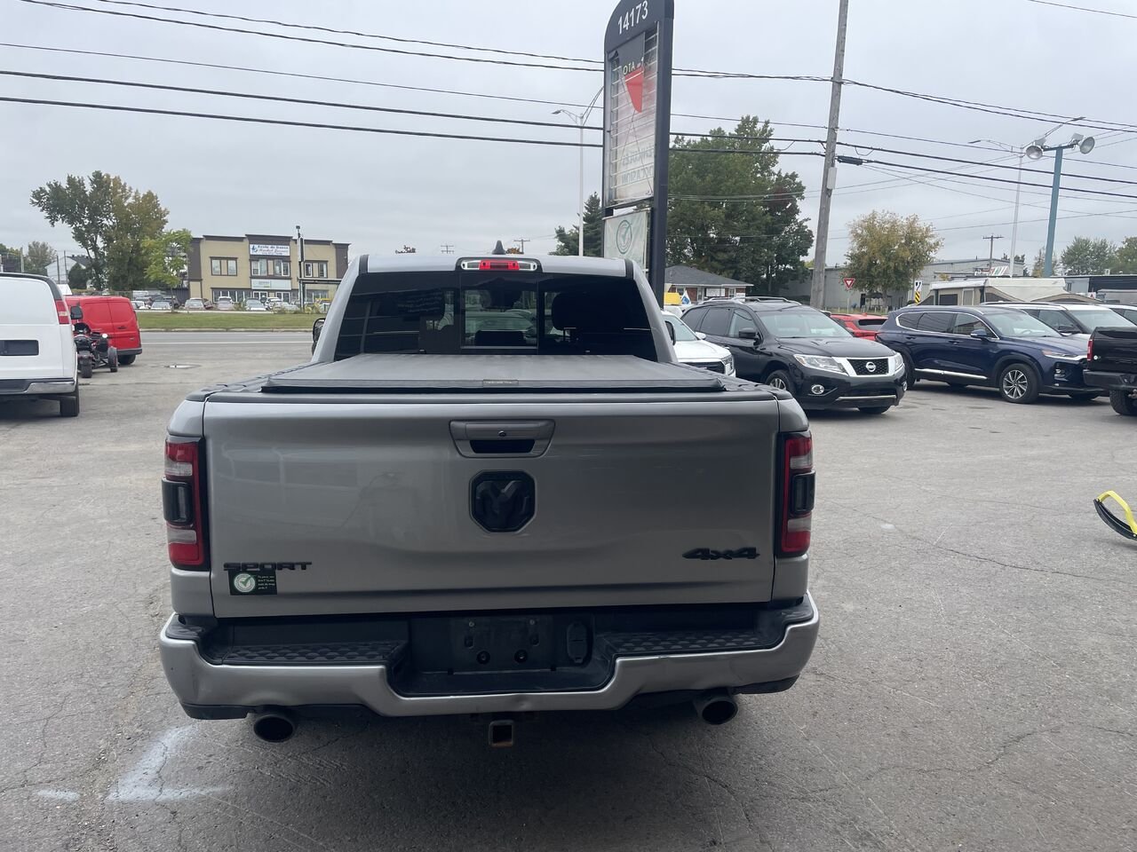 2022 Ram 1500 Grey  - photo #10