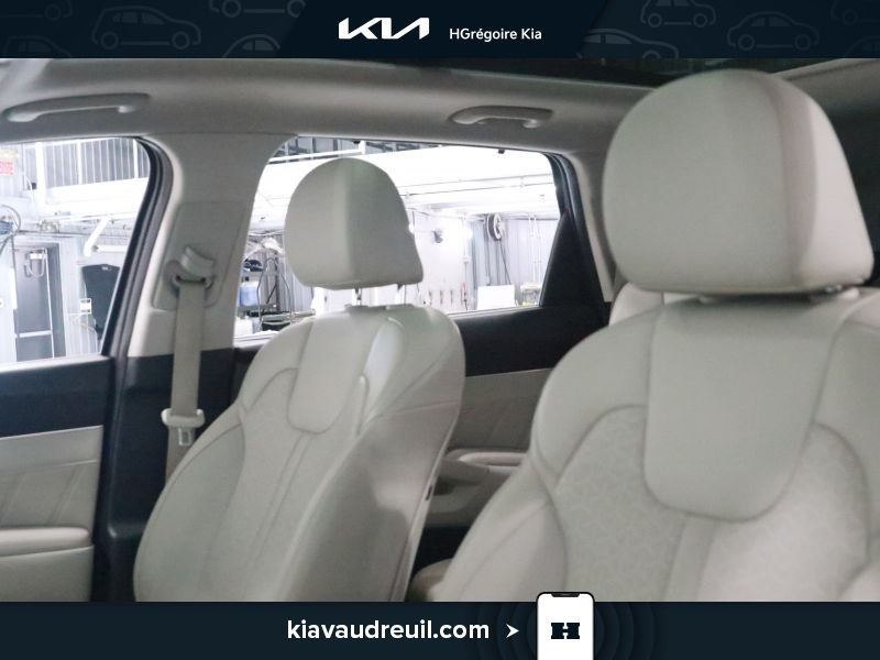 2023 Kia Sorento Grey Laval - photo #8