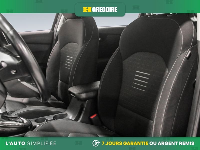 Kia Forte5 822201 | EX AUTO AC GR ELECT MAGS CAM RECUL BLEUTOOTH 2021 Bleu Laval - photo #13