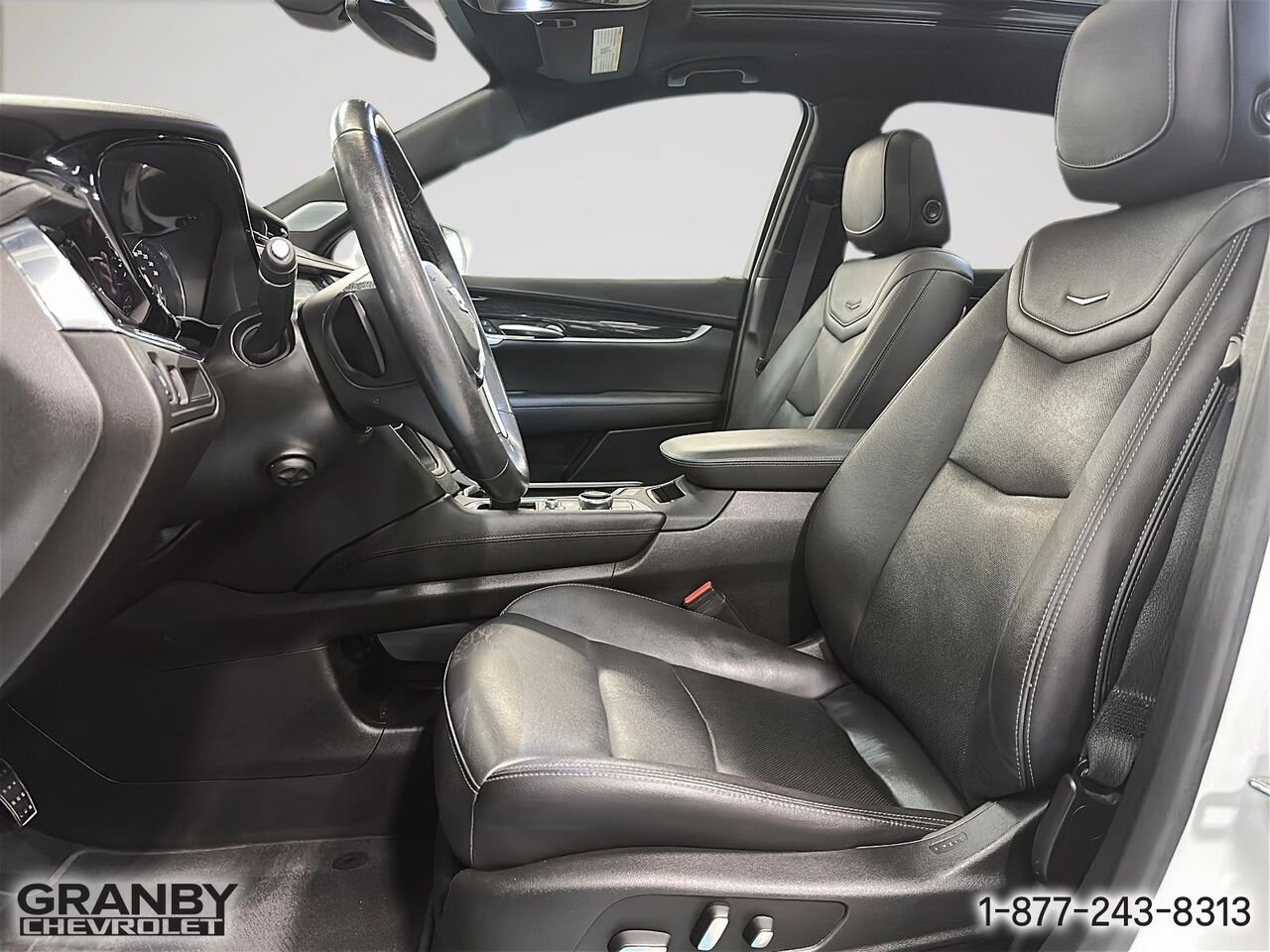 2020 Cadillac XT5 Haut de gamme Luxe 4 portes TI | 27-0203A White Granby - photo #10