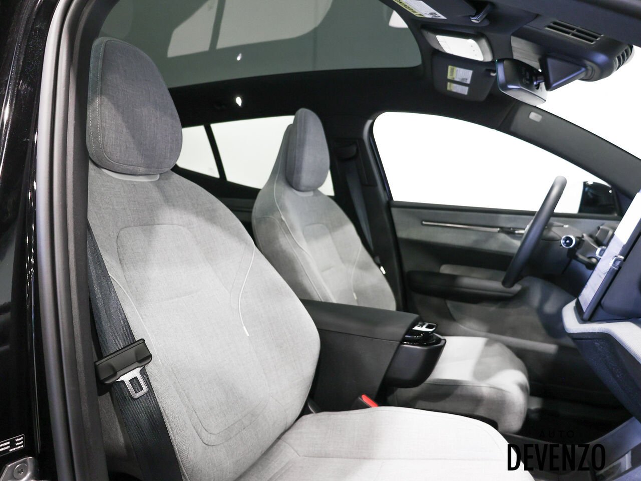 2025 Volvo EX30 Black Saint-Eustache - photo #7