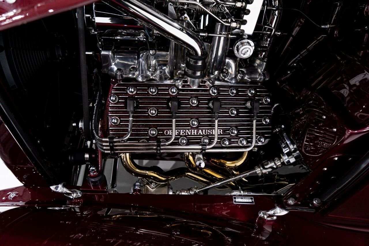 Ford Highboy Lobeck creation spectacular presentation **PRICE IN USD** 1932 Rouge Montréal - photo #20