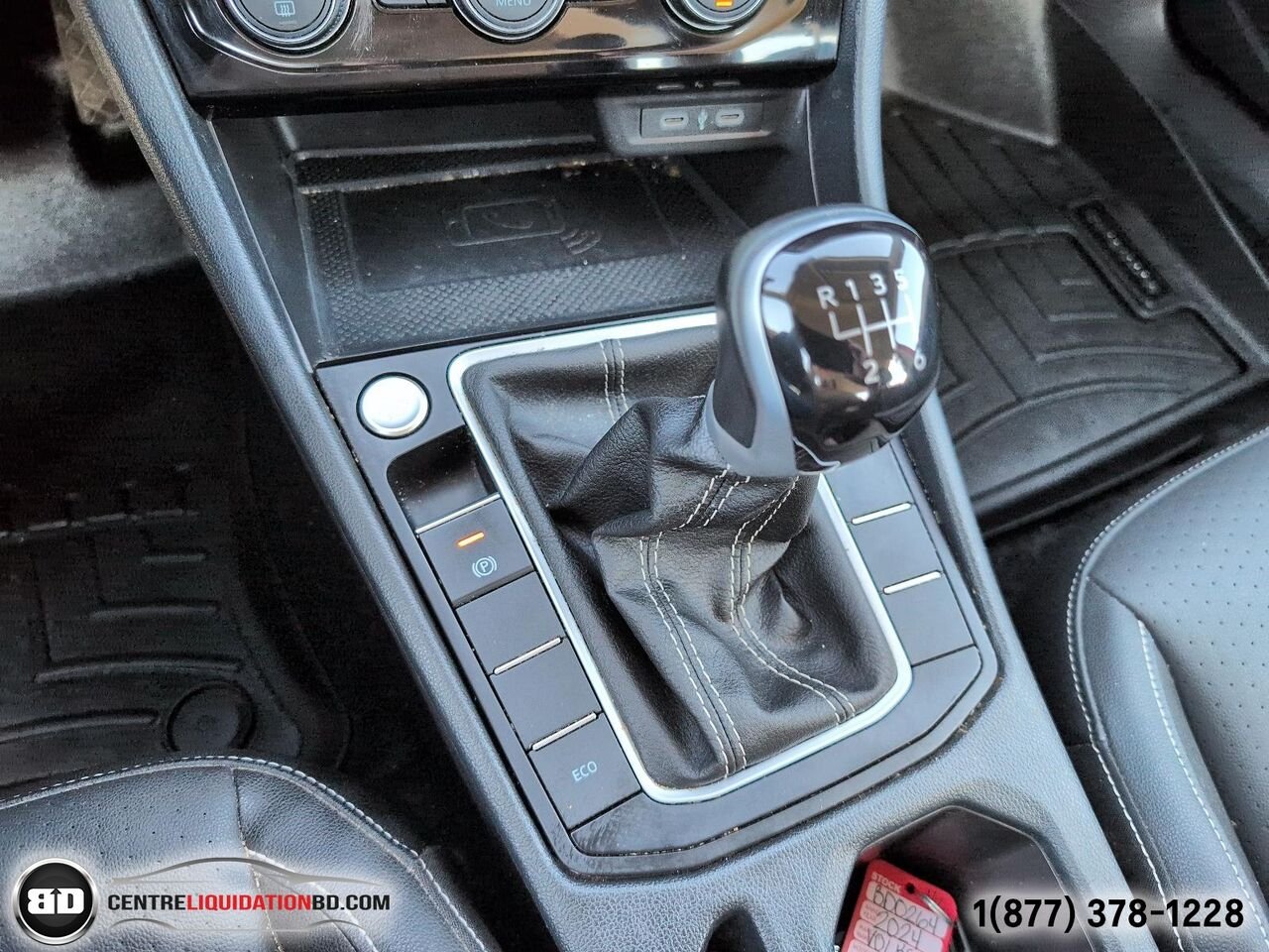 2024 Volkswagen Jetta Comfortline MANUELLE | BD0264 Red Granby - photo #20