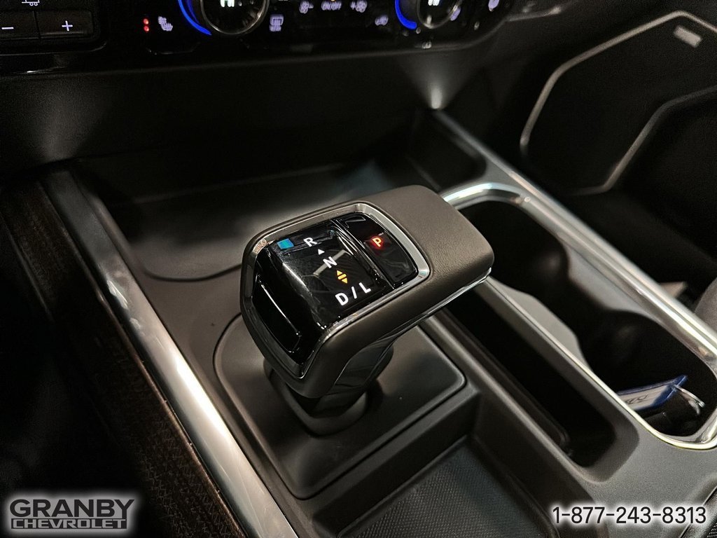 2026 CHEVROLET Silverado 1500 K1500 SILVERADO CREW CAB LT TRAIL BOSS STD/BOX (2LT) | 26-1018 Black Granby - photo #16