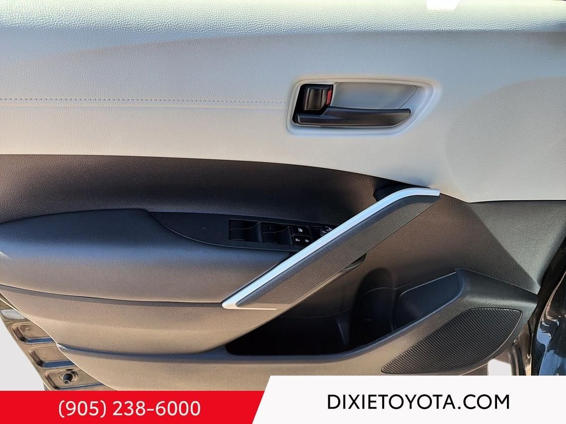 2024 Toyota Corolla Cross Heated Seats, Bluetooth Jet Black Mica Mississauga - photo #18