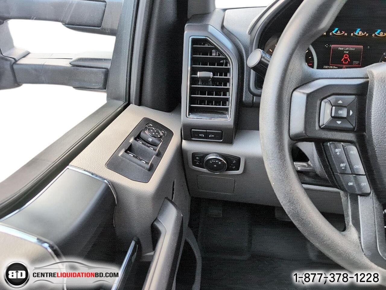 Ford F-150 Cab SuperCrew 4RM 157 po XLT | BD0365 2017 Or Granby - photo #16