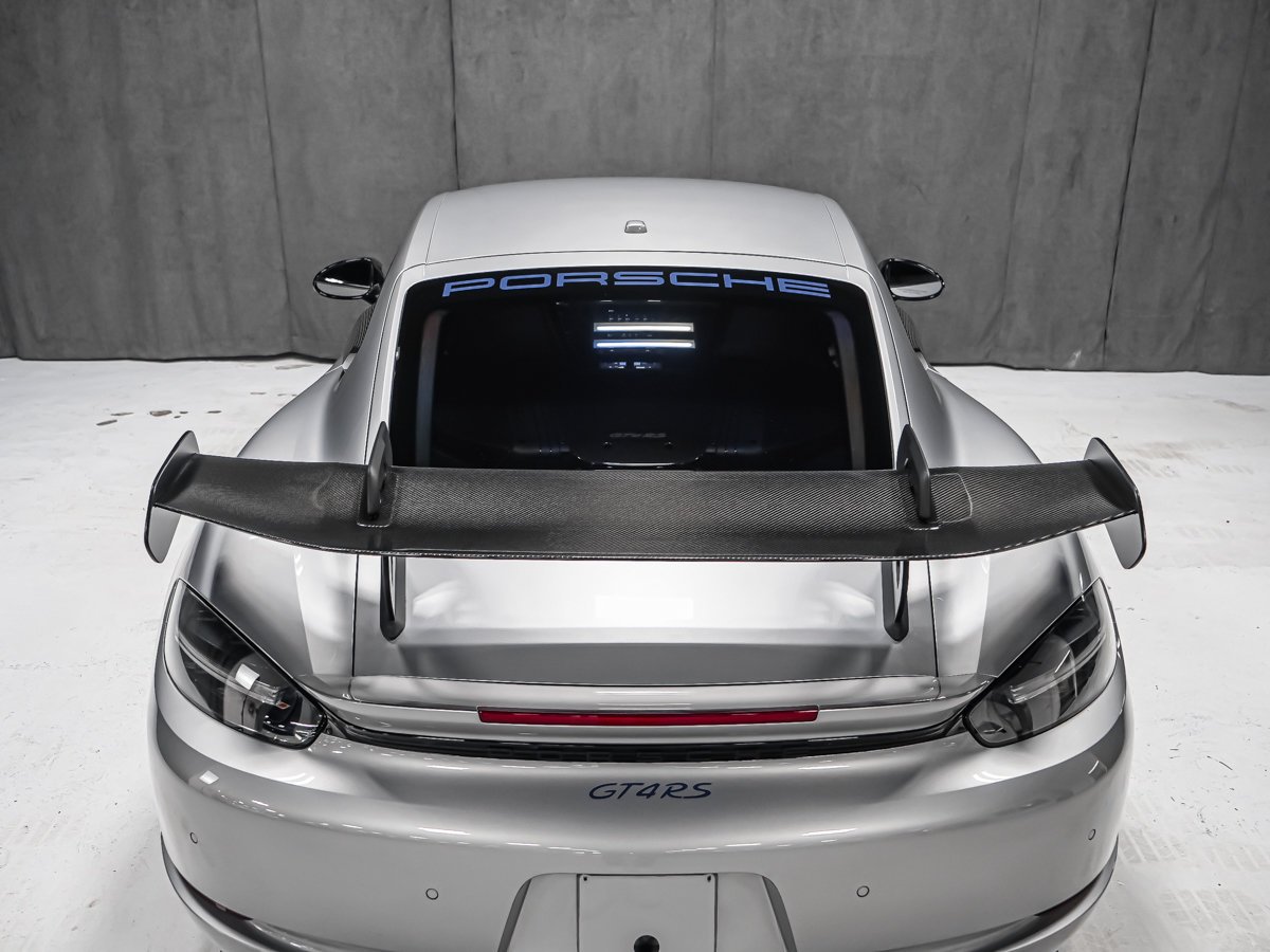 Porsche 718 Cayman GT4 RS PDK CARBONE JANTES BLEUES SPORT CHRONO 2025 Argent Montréal - photo #12