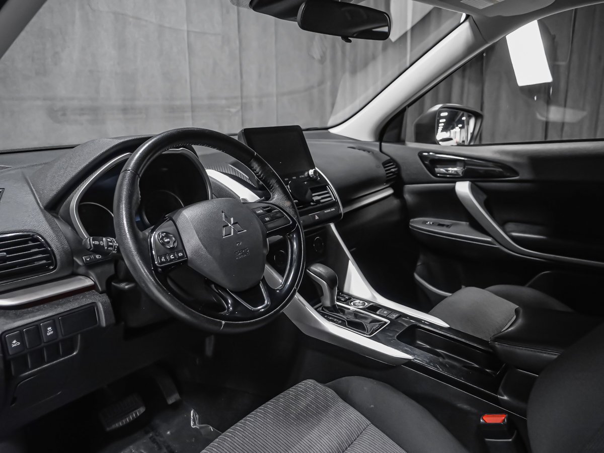 Mitsubishi Eclipse Cross GT-AWD 2023 Noir Montréal - photo #5