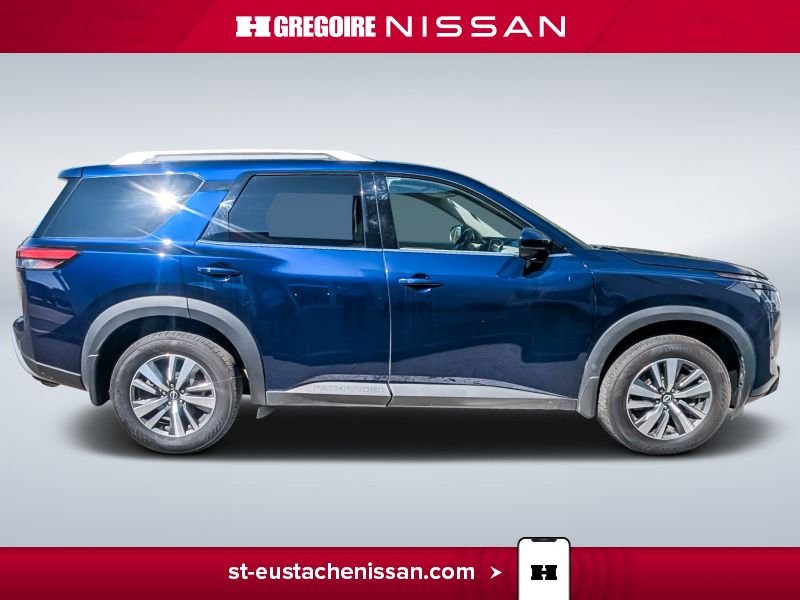 Nissan Pathfinder 2024 Bleu Saint-Eustache - photo #13