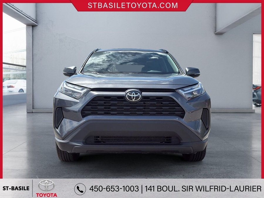 TOYOTA RAV4 XLE AWD 2025 Gris magnétique métallisé