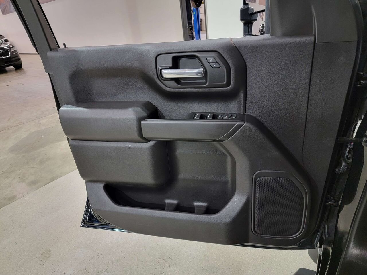 2022 Chevrolet Silverado 1500 LTD 4WD Crew Cab 157" Custom Trail Boss Black Val-David - photo #30