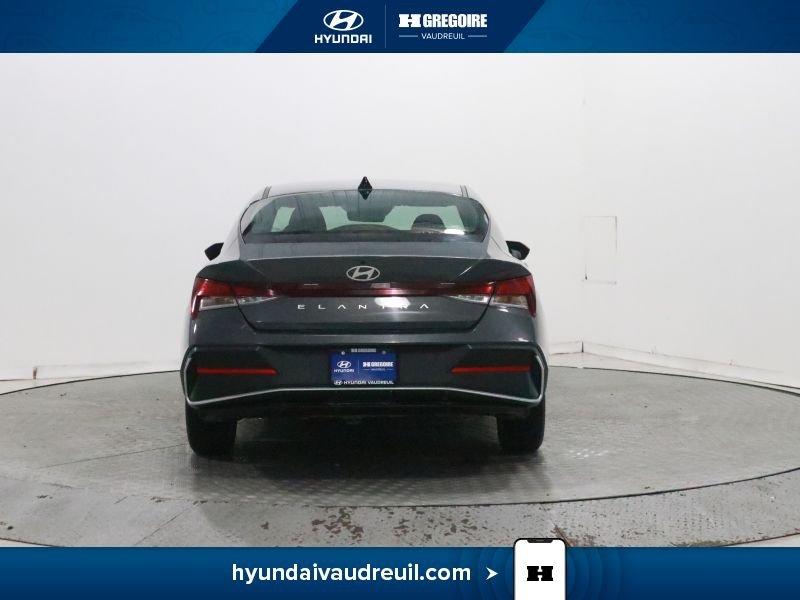 2024 Hyundai Elantra Grey Laval - photo #8