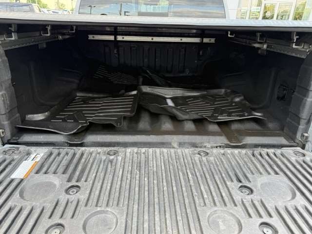 Nissan Frontier 2023 Gris Saint-Basile-le-Grand - photo #15