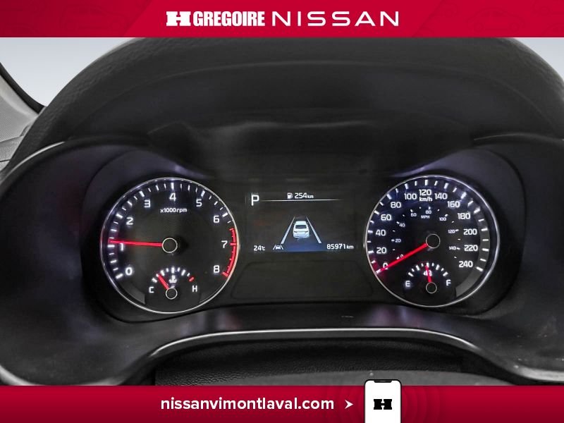 2023 Kia Forte Grey Saint-Eustache - photo #17