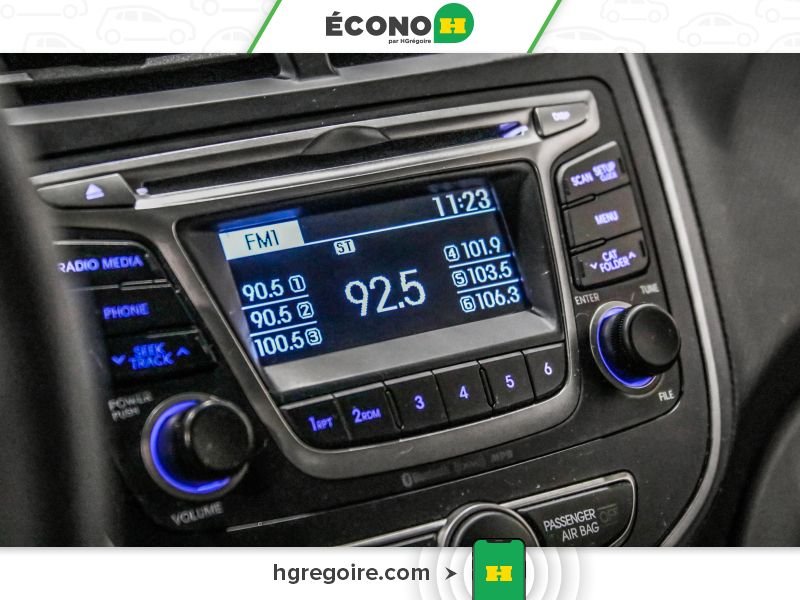 2017 Hyundai Accent Black Saint-Eustache - photo #16