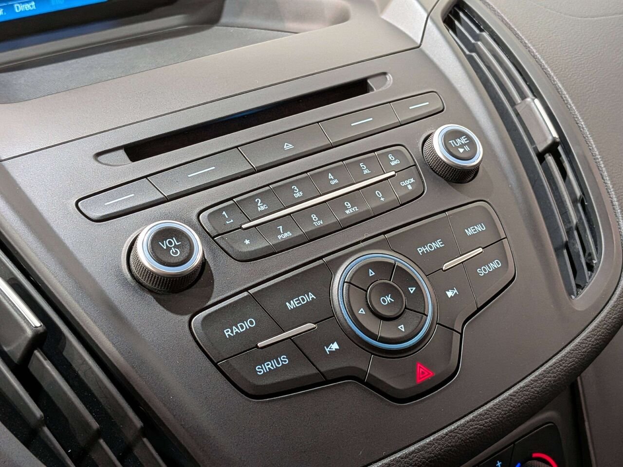 Ford Escape SE 4WD 2018 Bleu Val-David - photo #21